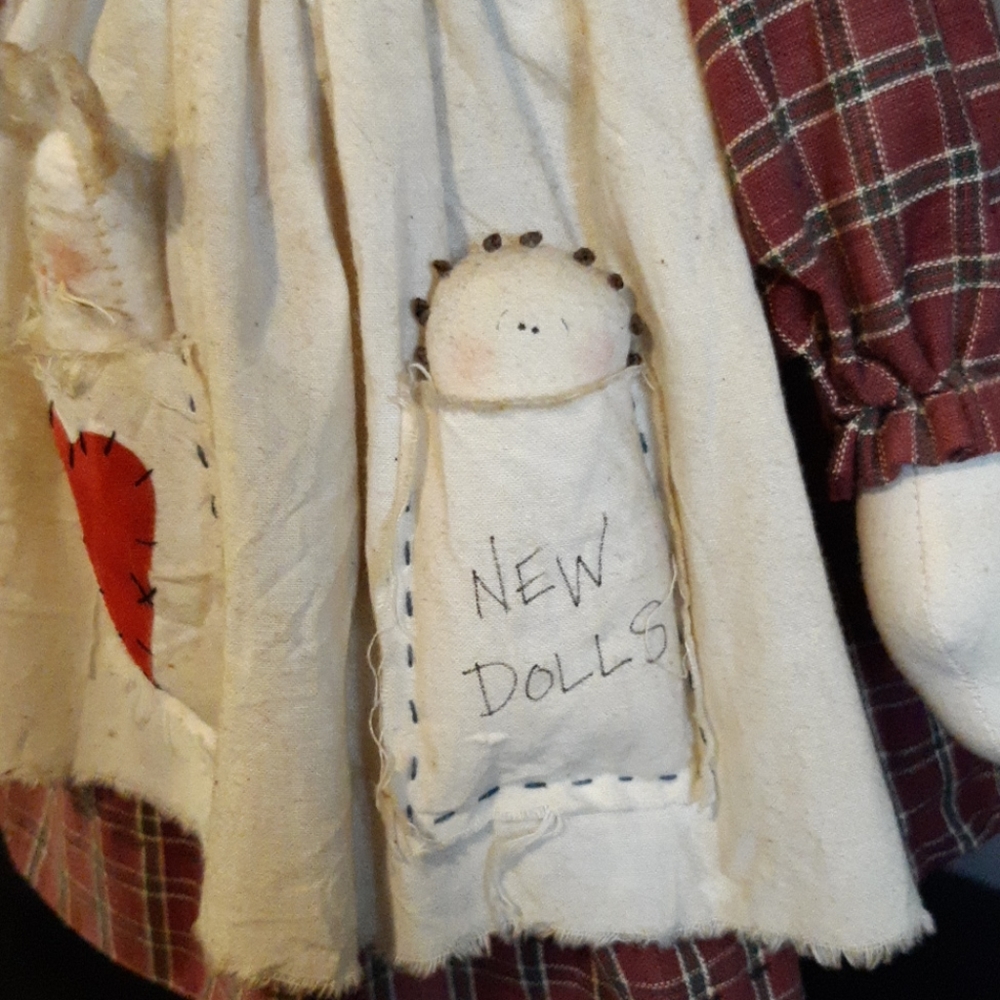 Country doll - Picture 5 of 5